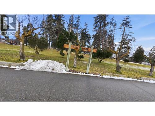 402 11 Avenue, Keremeos, BC - Outdoor