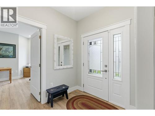 402 11 Avenue, Keremeos, BC - Indoor Photo Showing Other Room