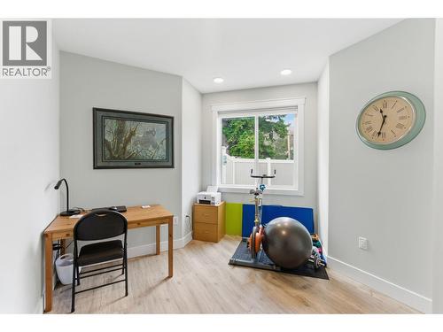 402 11 Avenue, Keremeos, BC - Indoor