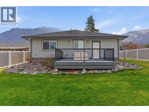 402 11 Avenue, Keremeos, BC - Outdoor With Deck Patio Veranda