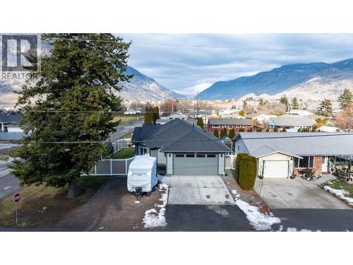 402 11 Avenue, Keremeos, BC - Outdoor