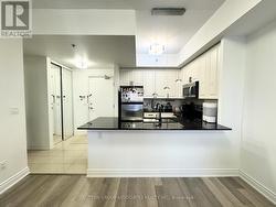 802 - 760 SHEPPARD AVENUE W  Toronto, ON M3H 2S8