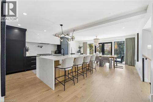 1316 Dundas Street, Burlington, ON - Indoor