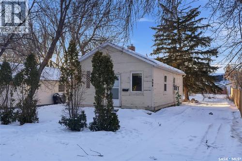308 1St Street E, Delisle, SK - Outdoor