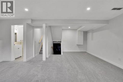 96 Covington Road Ne, Calgary, AB - Indoor