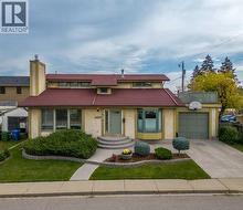 3212 1 Street NW  Calgary, AB T2M 4R5