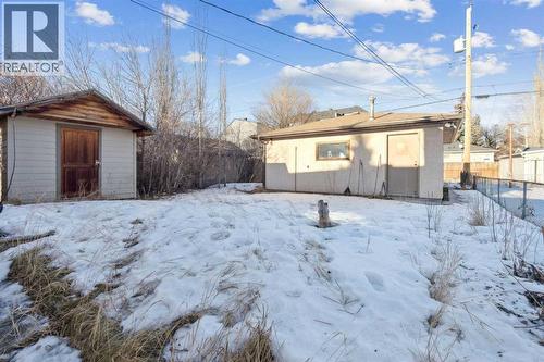 450 34 Avenue Nw, Calgary, AB - Outdoor