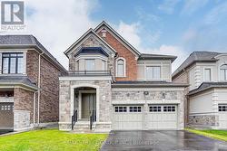 16 BOTELHO CIRCLE  Aurora, ON L4G 3X3