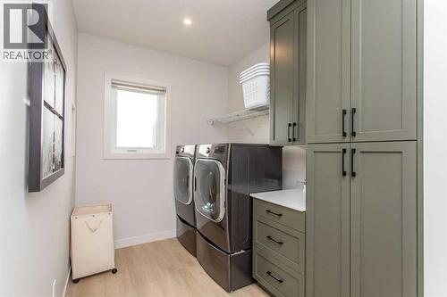 12 Emmett Crescent, Red Deer, AB - Indoor Photo Showing Laundry Room