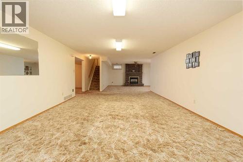 Room for a - 83 Elm Crescent S, Lethbridge, AB - Indoor Photo Showing Other Room