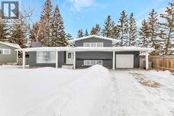 5110 32 Street  Lloydminster, AB T9V 1E5
