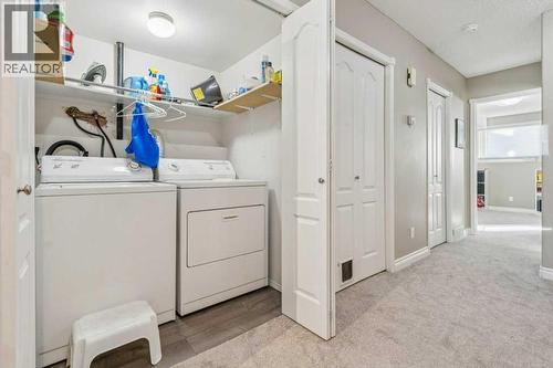11 Somervale Drive Sw, Calgary, AB - Indoor Photo Showing Laundry Room