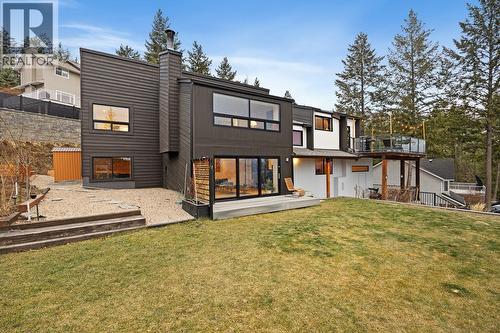 1632 Griffiths Place  West Kelowna, BC V1Z 2T7