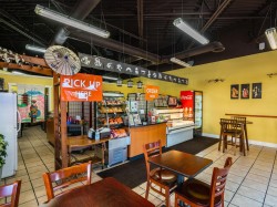 502-530 5th St  Nanaimo, BC V9R 1P1