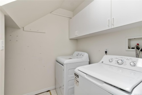 10-126 Hallowell Rd, View Royal, BC 