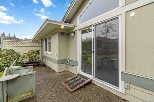 10-126 Hallowell Rd, View Royal, BC 