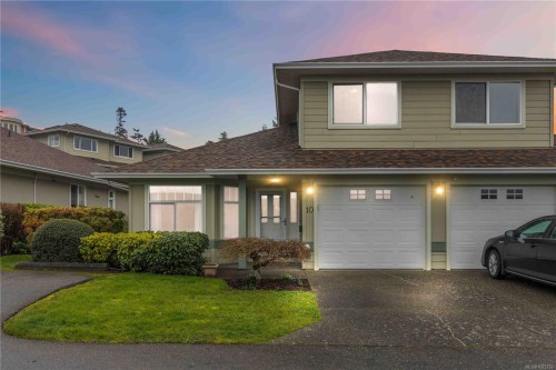 10-126 Hallowell Rd, View Royal, BC 