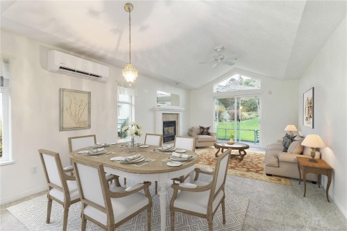 10-126 Hallowell Rd, View Royal, BC 