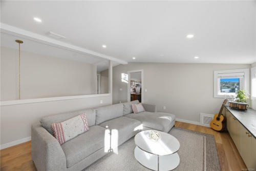 525 Sumas St, Victoria, BC 