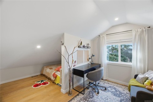 525 Sumas St, Victoria, BC 