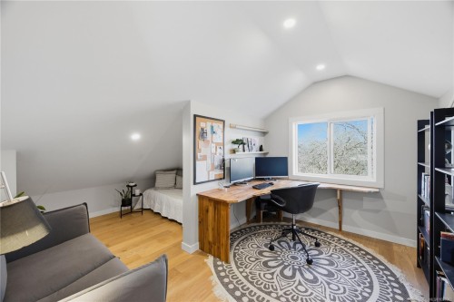 525 Sumas St, Victoria, BC 