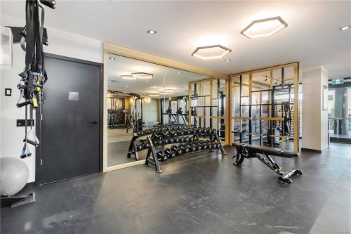 308-369 Tyee Rd, Victoria, BC - Indoor Photo Showing Gym Room
