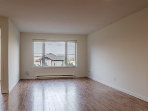 5997/6001 Hammond Bay Rd, Nanaimo, BC - Indoor