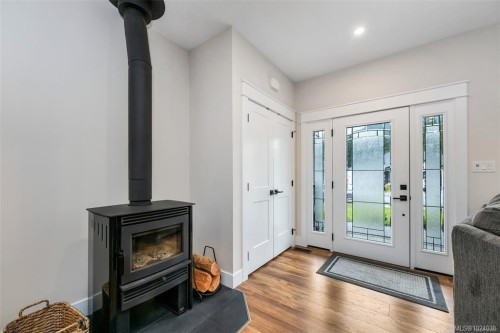 168 Edgewood Dr, Lake Cowichan, BC 