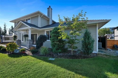 168 Edgewood Dr, Lake Cowichan, BC 