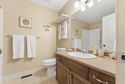 3-4610 20 Street, Vernon, BC - Indoor Photo Showing Bathroom