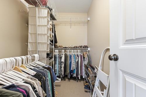 3-4610 20 Street, Vernon, BC - Indoor With Storage