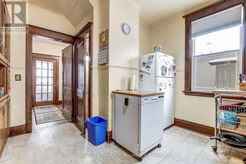 509 Hatch Street, Woodstock (Woodstock - South), ON - Indoor