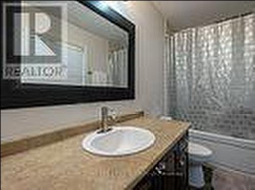 19 Callander Crescent, New Tecumseth, ON - Indoor Photo Showing Bathroom
