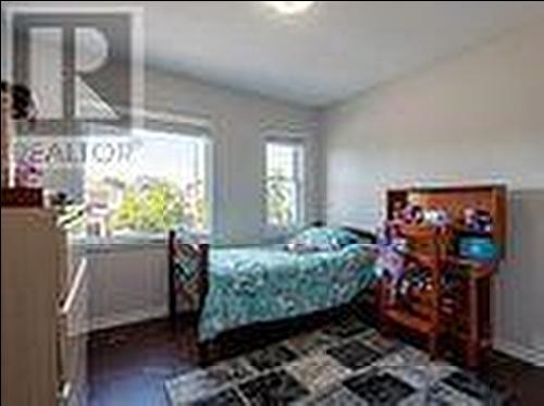 19 Callander Crescent, New Tecumseth, ON - Indoor Photo Showing Bedroom