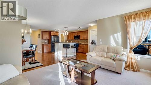 157 Bridleridge View Sw, Calgary, AB - Indoor Photo Showing Living Room