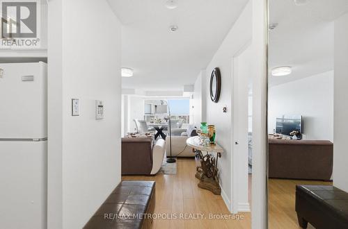 1501 - 11 Townsgate Drive, Vaughan, ON - Indoor Photo Showing Other Room