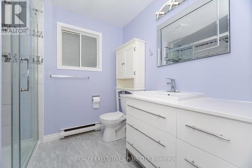 Ens - 112 Tecumseth Pines Drive, New Tecumseth, ON - Indoor Photo Showing Bathroom