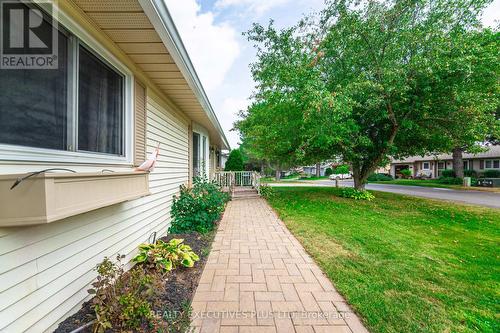 112 Tecumseth Pines Drive, New Tecumseth, ON - Outdoor