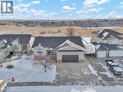 122 Redcliff Way SW  Redcliff, AB T0J 2P0