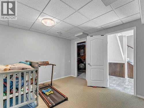 122 Redcliff Way Sw, Redcliff, AB - Indoor Photo Showing Other Room