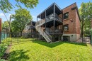 Cour - 2-4801 Av. Lacombe, Montréal (Côte-Des-Neiges/Notre-Dame-De-Grâce), QC  - Outdoor With Balcony 