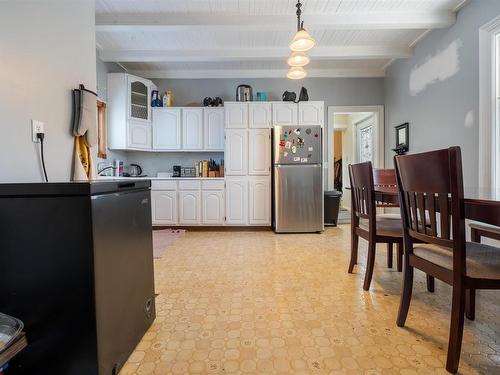 251 Victoria Street E, Amherst, NS 