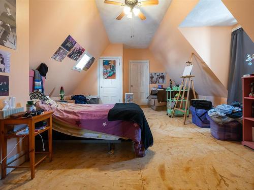 251 Victoria Street E, Amherst, NS 