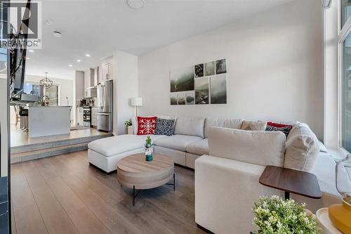 11 Marmot Way Nw, Calgary, AB 