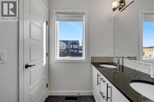 11 Marmot Way Nw, Calgary, AB 