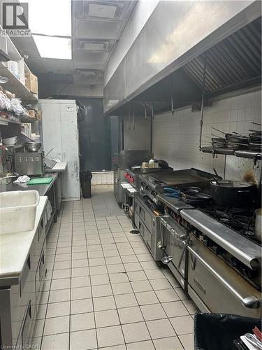 1500 Upper Middle Road W, Oakville, ON 