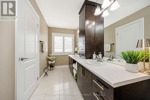 107 Taylor Avenue, Guelph/Eramosa, ON - Indoor Photo Showing Bathroom