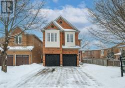 26 MONACO CRESCENT  Richmond Hill, ON L4S 1X6