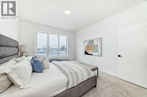 8530 Bowness Road Nw, Calgary, AB - Indoor Photo Showing Bedroom