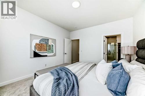8530 Bowness Road Nw, Calgary, AB - Indoor Photo Showing Bedroom
